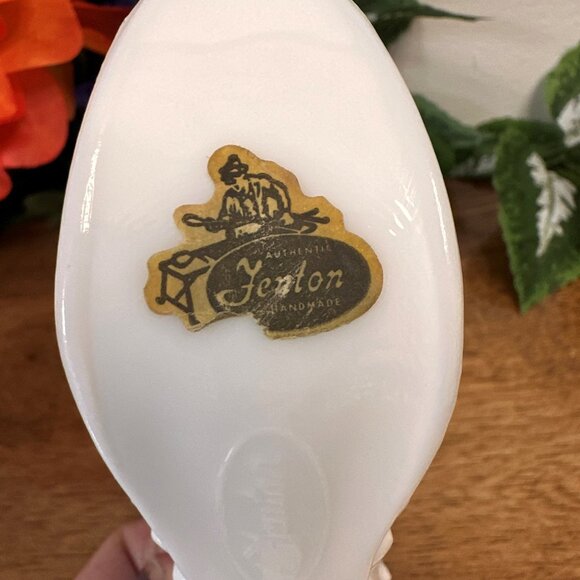 Fenton Milk Glass Hobnail Shoe White Boot Vintage Art Glass Figurine - Picture 4 of 6